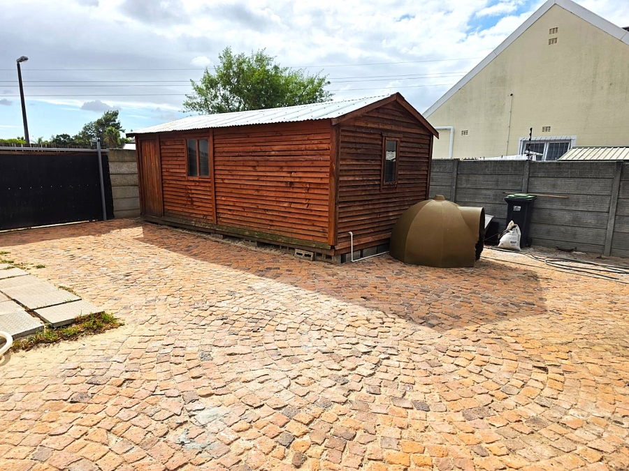 2 Bedroom Property for Sale in Bonnie Brae Western Cape